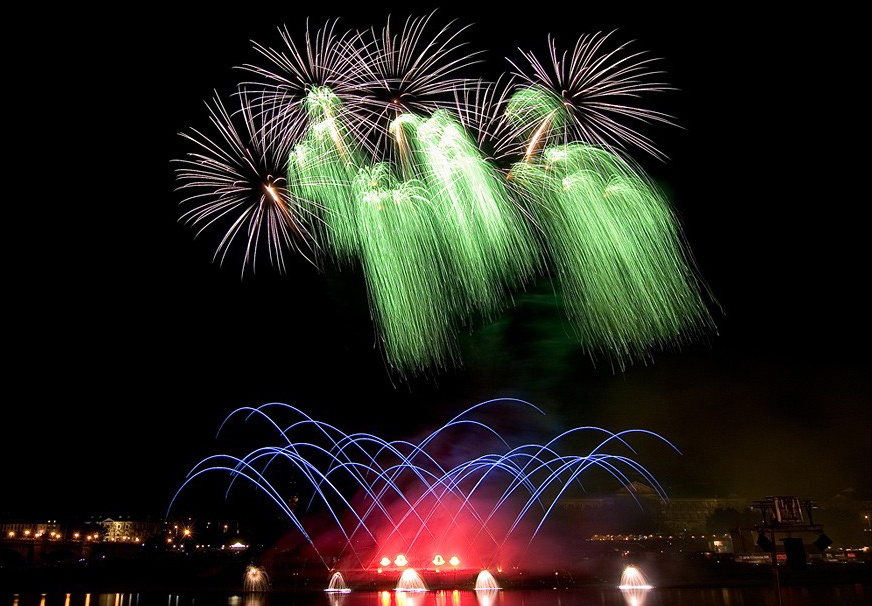 Feuerwerk zur 800-Jahrfeier in Dresden 2006 mit Finale, WECO Feuerwerk