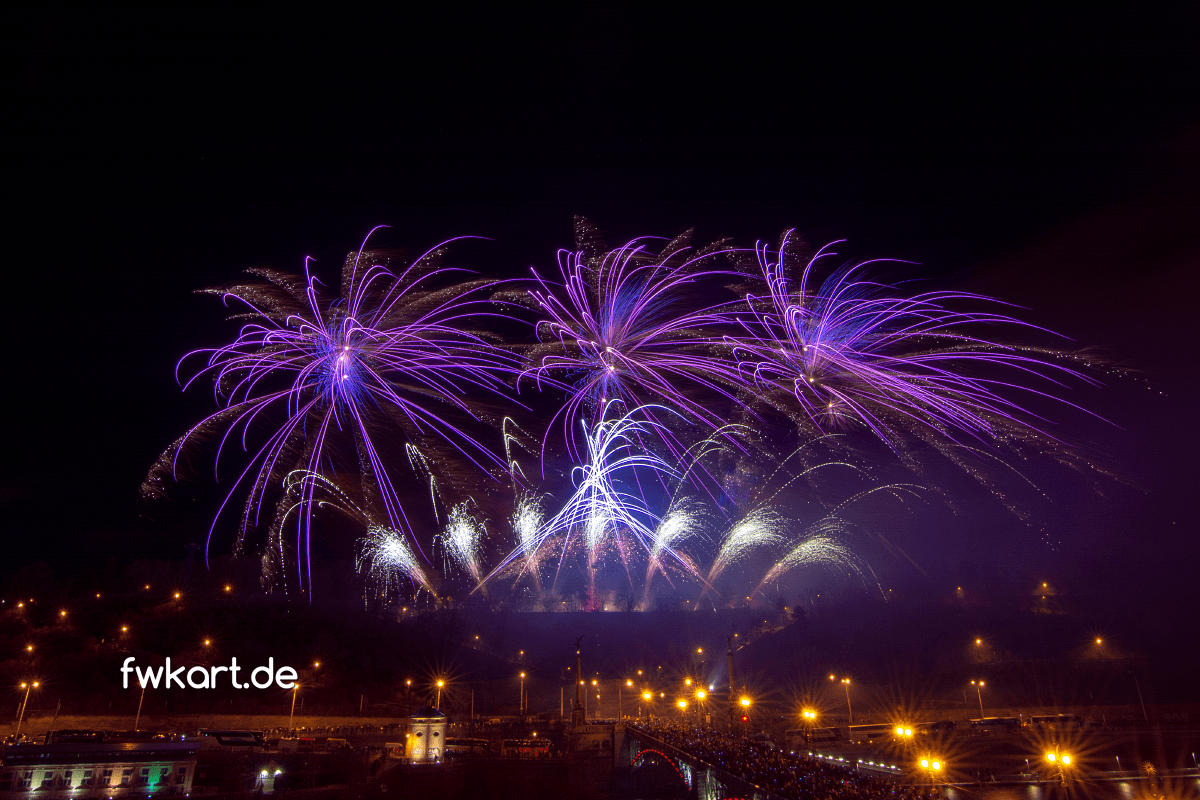 Novoroční ohňostroj Praha 2019 Makalu Fireworks 8