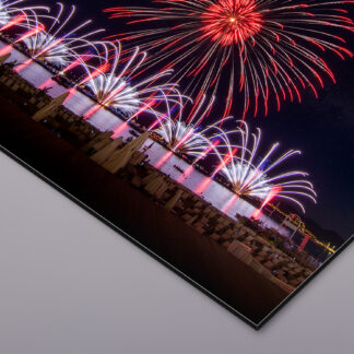 Alu-Dibond - Cannes 2022, North Star Fireworks, rot